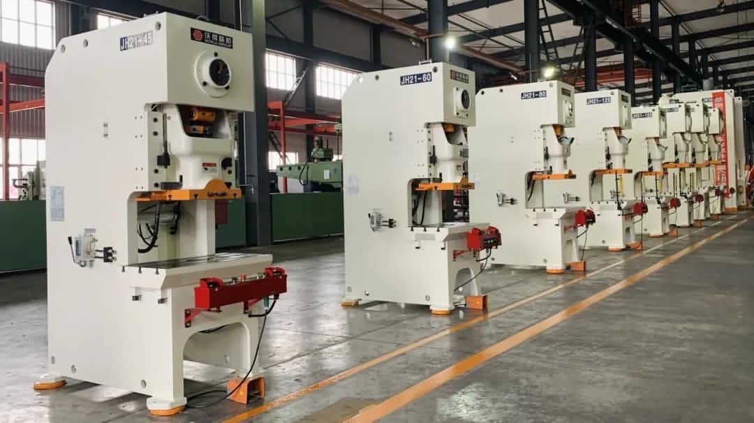 D&uuml;nya JH21 Press-2