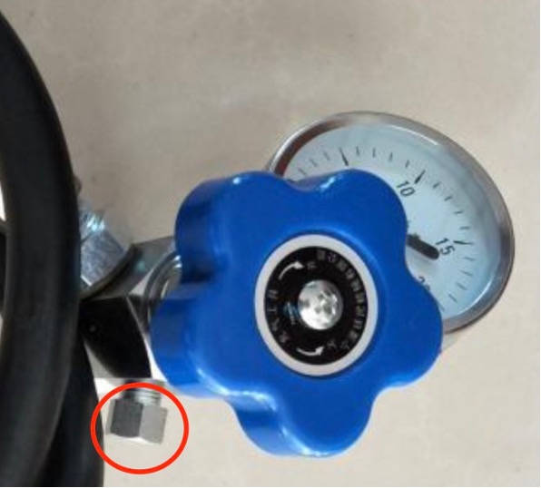 Azot Dolum Aracı-Basın&ccedil; A&ccedil;ma Anahtarı