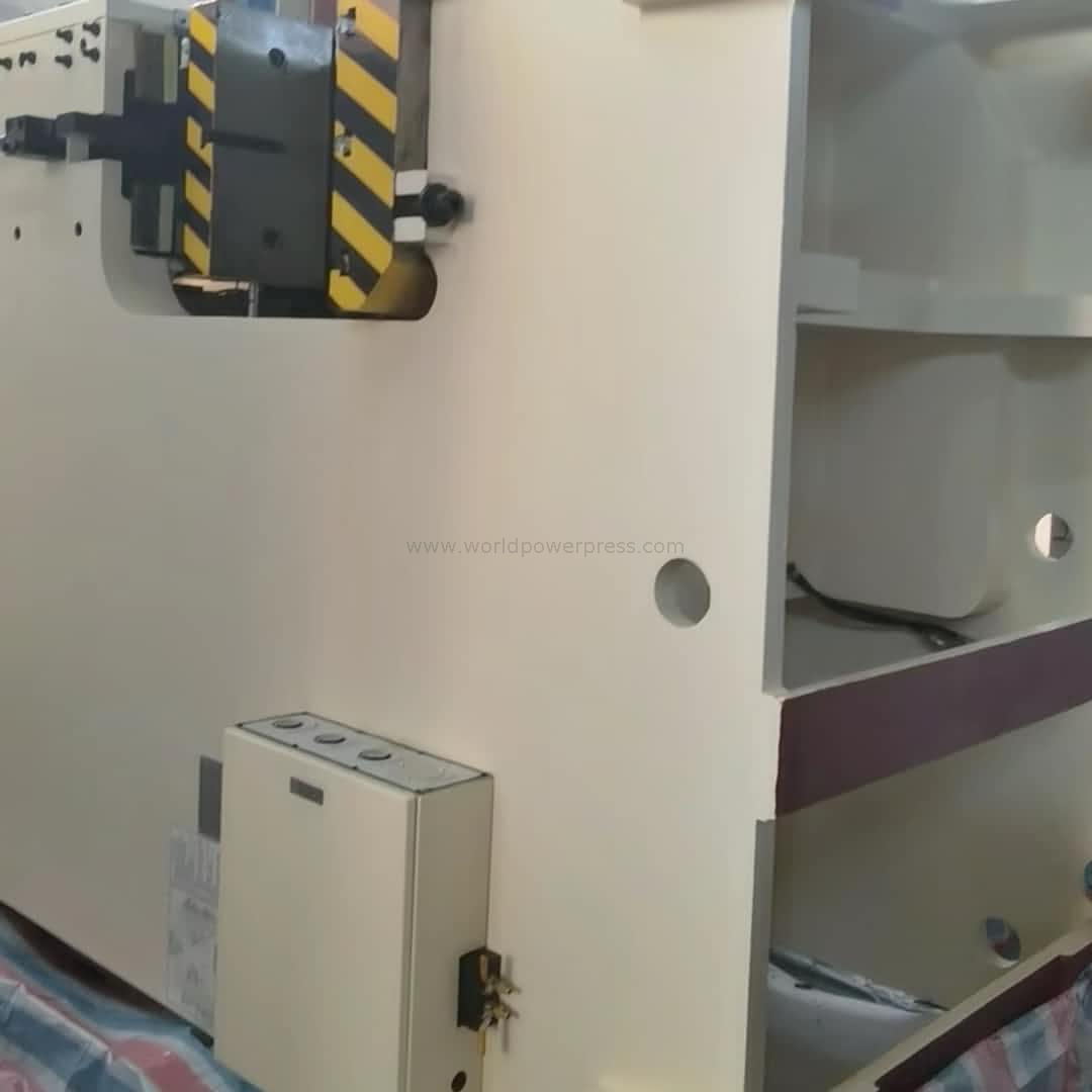 JH21-200L C Tip Değişken İnme Pres Makinesi 200ton