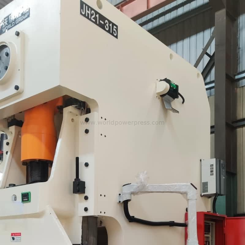 300ton C Tipi Pnömatik Güç Pres Makinesi